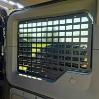 M.O.L.L.E. innen, Hinten