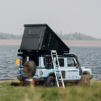 Dark Barracks Grand mit 2,6m Leiter